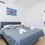 Miracle - Comfort With Terrace And View