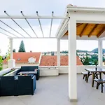 Miracle - Comfort With Terrace And View Apartman *