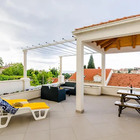 Miracle - Comfort With Terrace And View Apartment