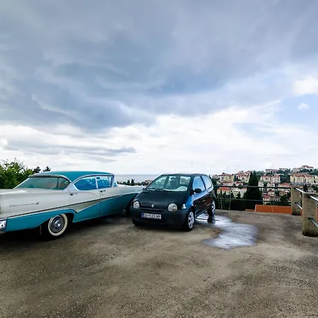 Miracle - Comfort With Terrace And View Апартаменты *