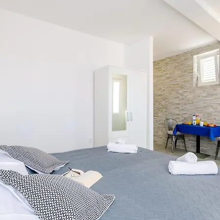 Miracle - Comfort With Terrace And View *