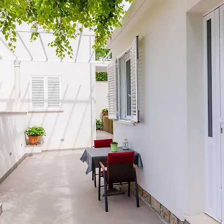 Apartman Miracle - Comfort With Terrace And View *