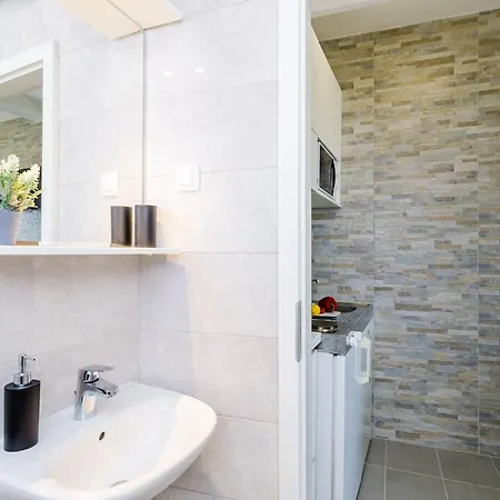 Apartment Miracle - Comfort With Terrace And View