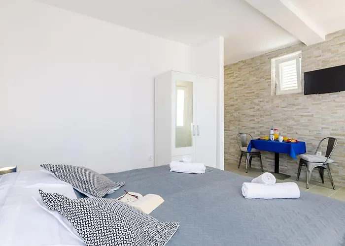 Miracle - Comfort With Terrace And View *