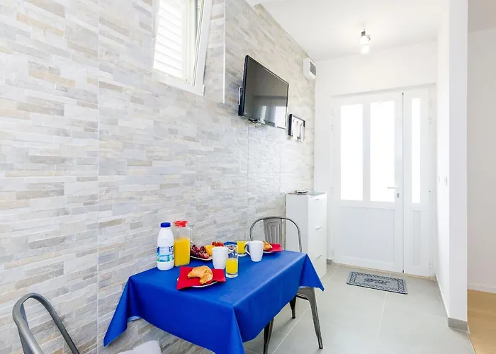 Miracle - Comfort With Terrace And View Apartament